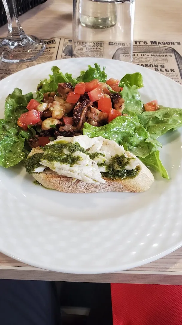 Les Copains D’Abord